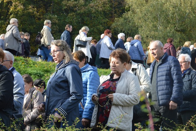 Uczestnicy pielgrzymki będą modlić się na różańcu w drodze z Domu Pielgrzyma do papieskiego ołtarza.