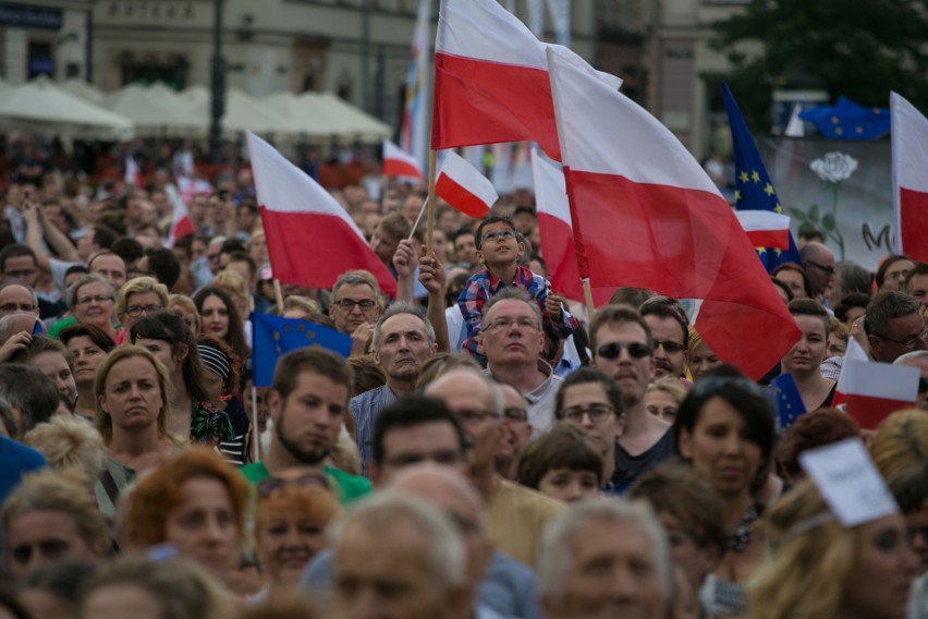 24 lipca 2017. Protest w obronie niezależności sądów na...