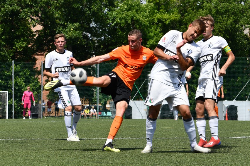 CLJ u-17. Awans wywalczony w pocie czoła. Legia Warszawa pewnie pokonała Zagłębie Lubin i zagra w finale