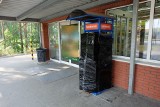 Napad na bankomat w Białymstoku. Przy ulicy Paderewskiego ktoś zniszczył urządzenie i próbował ukraść pieniądze (zdjęcia) 