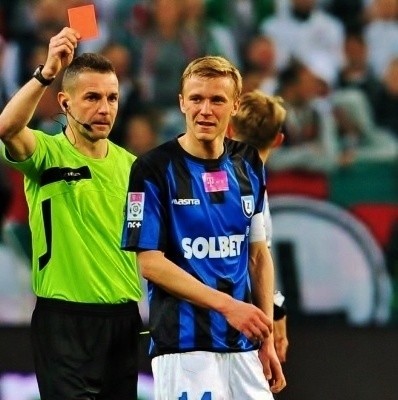 Sędziowanie meczów w ekstraklasie jest spełnieniem marzeń arbitra z Gorzyc.