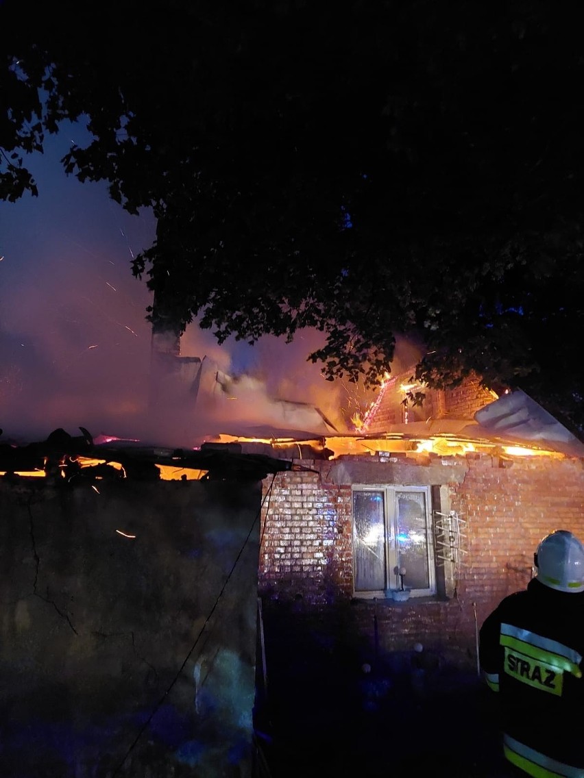 Pożar w Grabowskiej Hucie w nocy z 16 na 17.06.2022 r.