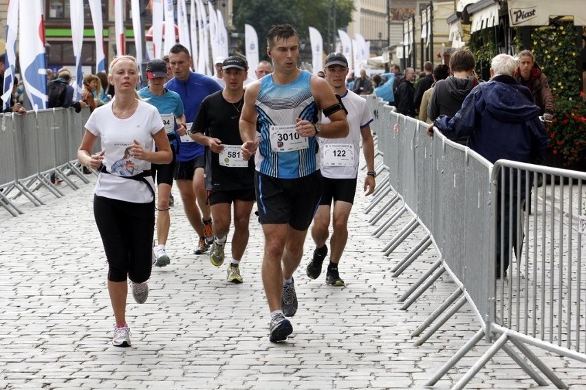 Maraton Wrocław - ZDJĘCIA - zawodnicy z numerami 401 - 600