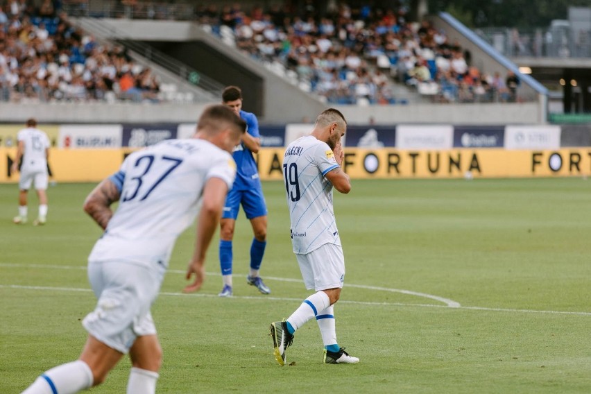 Fortuna 1 liga: Stal Rzeszów uległa Ruchowi Chorzów. Były gole, emocje i gromki doping kibiców [ZDJĘCIA]