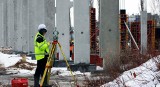 Kołobrzeg> Unia pomaga w budowie stadionu
