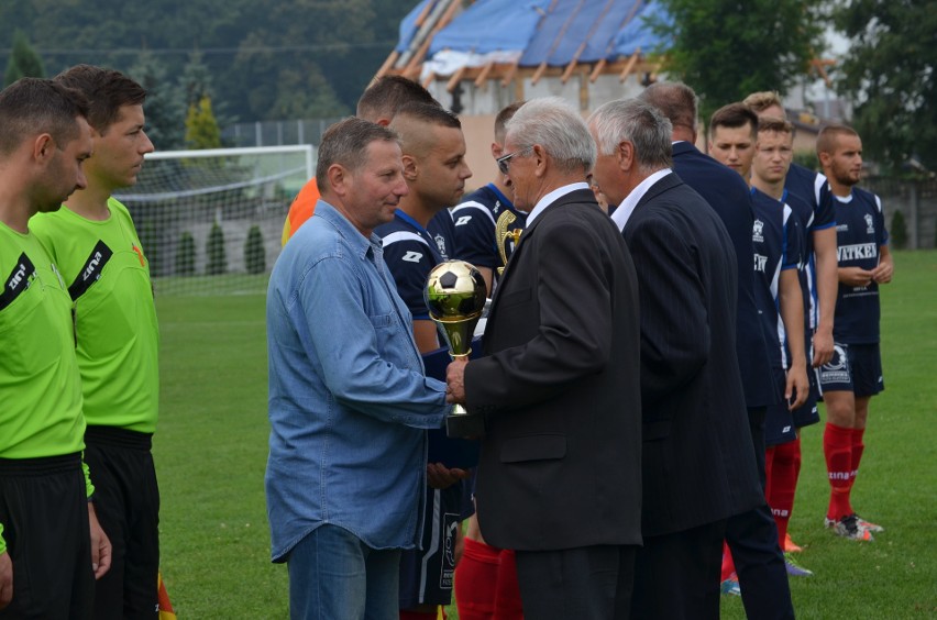 Korona Rzeszów uległa u siebie Piastowi Tuczempy. Bramki dla...