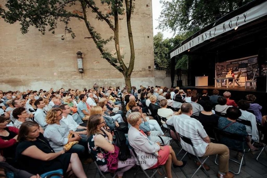 Teatralny Pasaż Róży w Łodzi. Program - sprawdź kto wystąpi na scenie Teatralnego Pasażu Róży