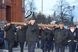 Miejska Droga Krzyżowa przeszła ulicami Białegostoku. Wzięły w niej udział tłumy wiernych (zdjęcia)