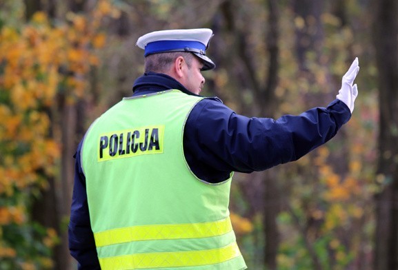 Policjanci będą pilnować ruchu przy cmentarzu w Zielonej Górze.