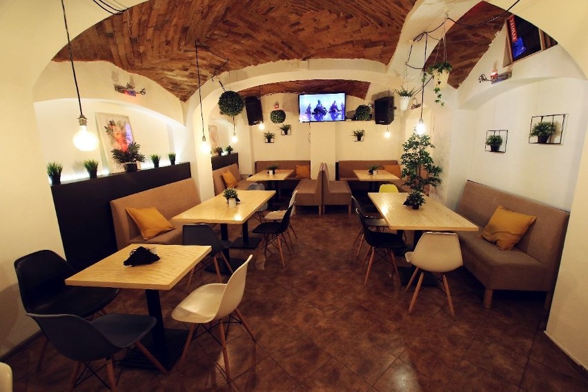 Wielkie otwarcie Kreweta Tempura Bar w Kielcach. To pierwszy w regionie bar krewetkowy! (WIDEO, zdjęcia)