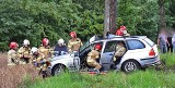 Tragiczny wypadek pod Paterkiem. Zmarła 50-letnia pasażerka BMW