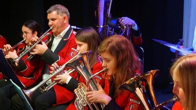 Koncert wąbrzeskiej orkiestry dętej z okazji Święta Niepodległości w Grudziądzu