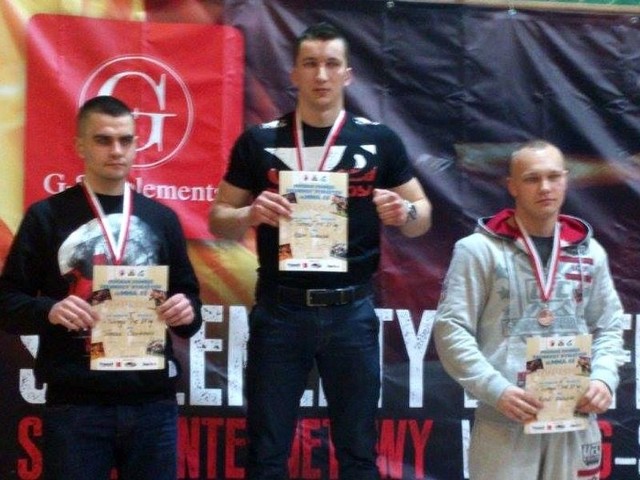 W ostatnich startach zawodnicy UKS Gladiator nie schodzą z podium.