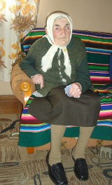 Niech nam żyje 200 lat! Życzenia dla 100-letniej pani Antoniny (zdjęcia) 