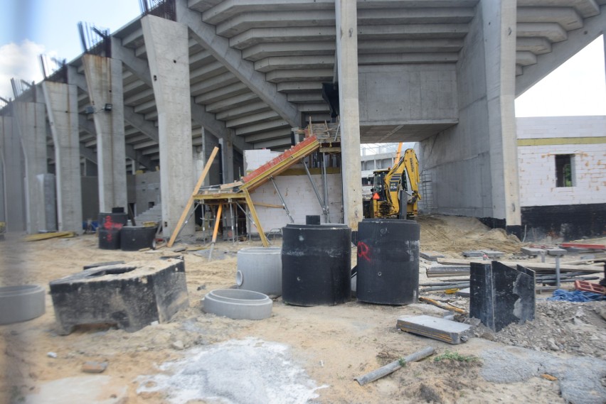 Budowa stadionu dla Radomiaka. Nowy termin oddania obiektu do użytku to 31 maja 2023 roku? Zobacz najnowsze zdjęcia