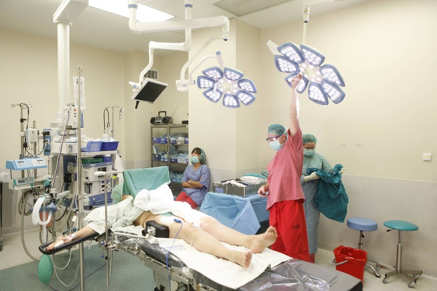 Na sali operacyjnej w Zespole Szpitali Miejskich w Chorzowie