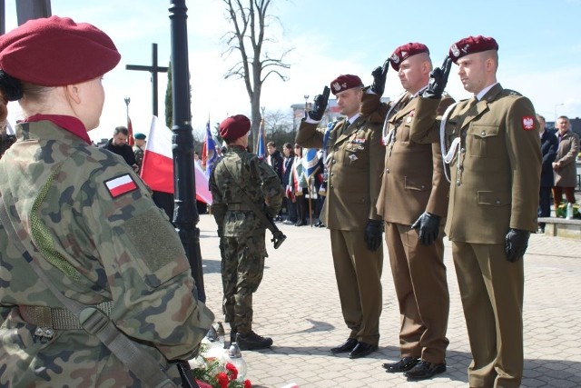 Dzień Pamięci o Ofiarach Zbrodni Katyńskiej i Katastrofy Smoleńskiej w Opocznie