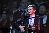 Marszałek Adam Jarubas nie tylko zagrał, ale i zaśpiewał na rzecz Wielkiej Orkiestry Świątecznej Pomocy (video)