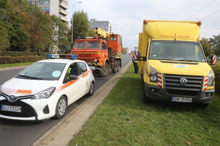 Kolejne wykolejenie. Internauci kpią: "Hat trick na Legnickiej"