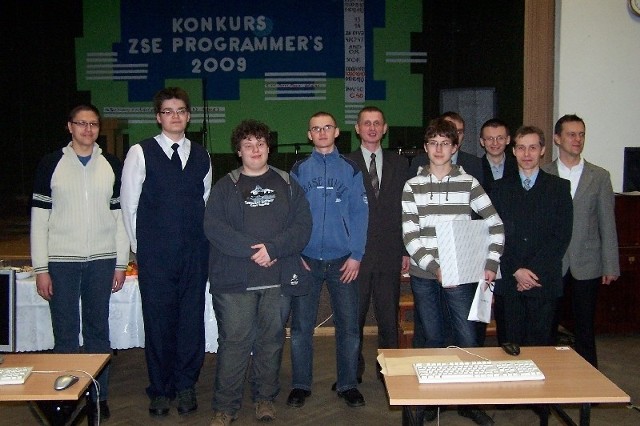 W finale konkursu "ZSE Programmer's" w Zespole Szkół Elektronicznych w Rzeszowie wystartowali najlepsi gimnazjaliści - programiści w pascalu z Podkarpackiego.
