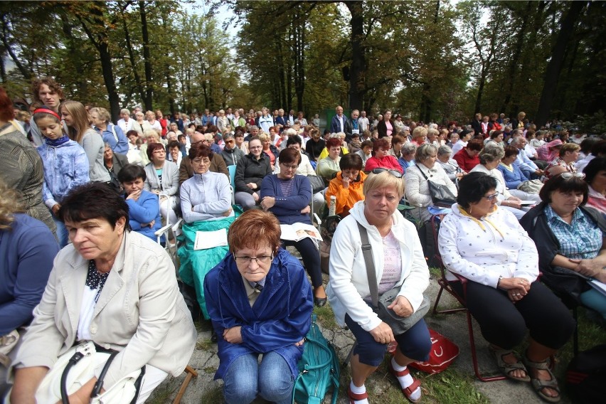 Pielgrzymka kobiet do Piekar (zdjęcia z 2014 roku)