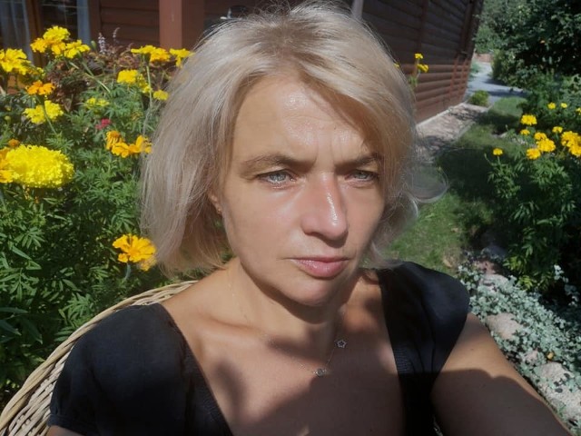 Anna Czerniakiewicz ma wiele pasji. Jedną z nich jest ogród – lubi stare gatunki kwiatów, m.in. georginie, floksy