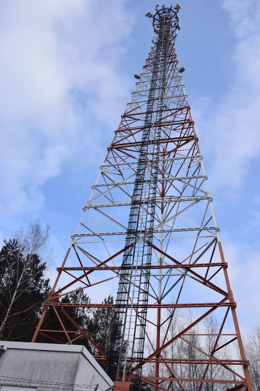 Problem z wieżą telefoniczną w Olesznie załatwiony. Maszt będzie w innym miejscu