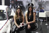 Kobiety na Motor Show 2016: Piękne hostessy czarują zwiedzających [ZOBACZ ZDJĘCIA]