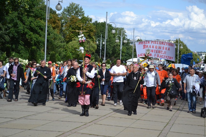 Pielgrzymka Krakowska dotarła na Jasną Górę [ZDJĘCIA]