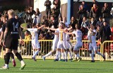 3 liga. Świetna passa trwa. ŁKS Probudex Łagów pokonał rezerwy Cracovii 2:1 i nadal jest liderem. Filmowa bramka Adama Imieli na wideo