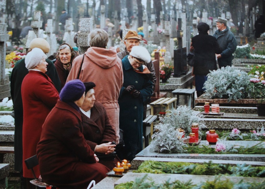 Dzień Wszystkich Świętych w Białymstoku i okolicach 20-30 lat temu