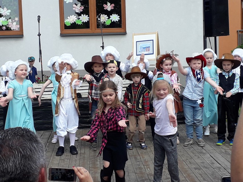 Piknik rodzinny z okazji jubileuczu 130-lecia Przedszkola w Tenczynku [ZDJĘCIA]