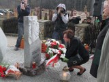Obelisk upamiętni ofiary katastrofy smoleńskiej (zdjęcia)