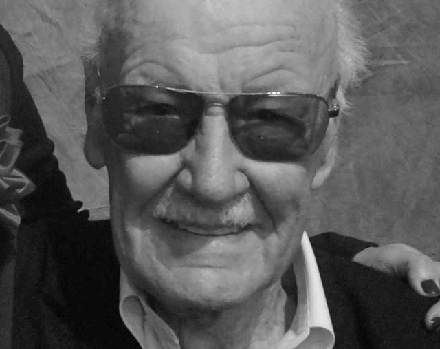 Stan Lee nie żyje. Zmarł w wieku 95 lat. Był autorem komiksów Marvela