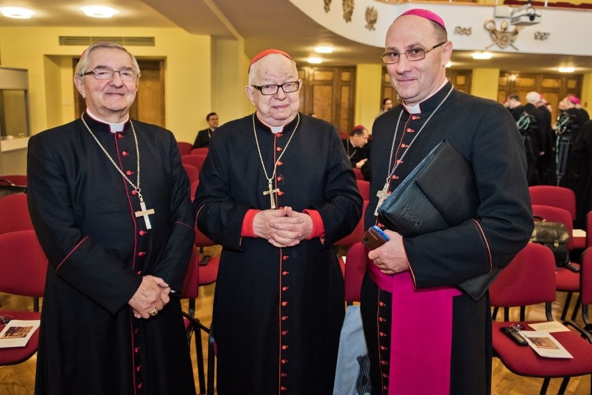 1050. rocznica chrztu Polski: Konferencja Episkopatu Polski...