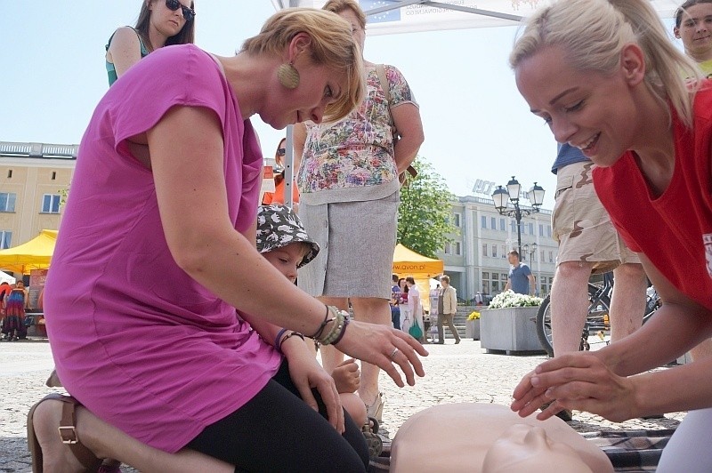 Rynek Kościuszki. Piknik Mamo bądź zdrowa (zdjęcia)