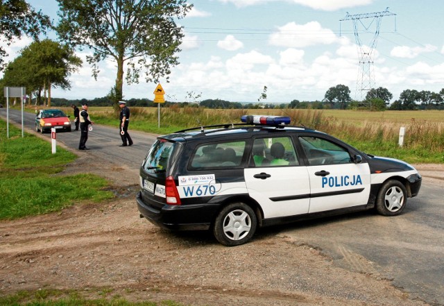 Szukając nastolatki, policja zastosowała blokadę dróg. Samochody kontrolowano przez ponad pięć godzin