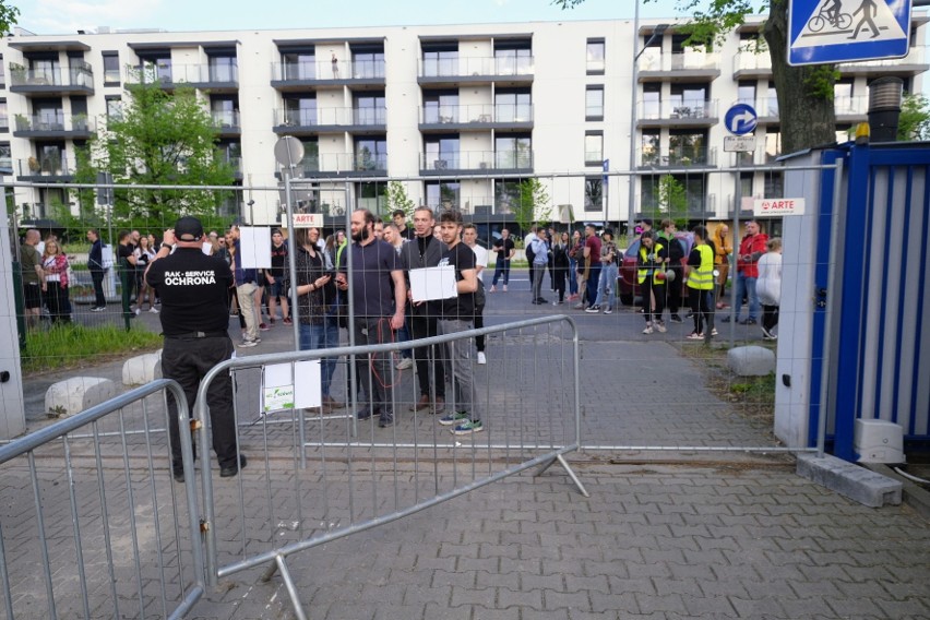 Trzy lata czekali na to studenci w Poznaniu. Po przerwie...