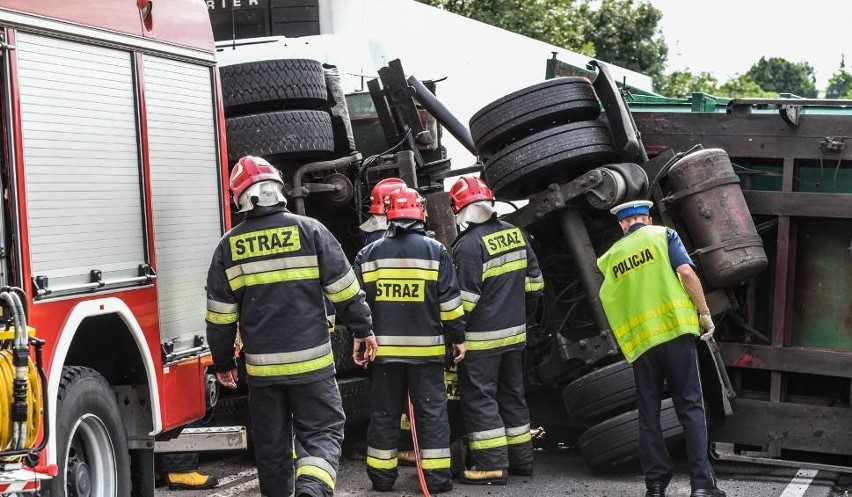 Wypadek na krajowej 15 w miejscowości Tywola pod Brodnicą....