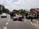 Wypadek w Wełninie na drodze krajowa numer 79. Zderzenie samochodu z motocyklem. Nie żyje jedna osoba