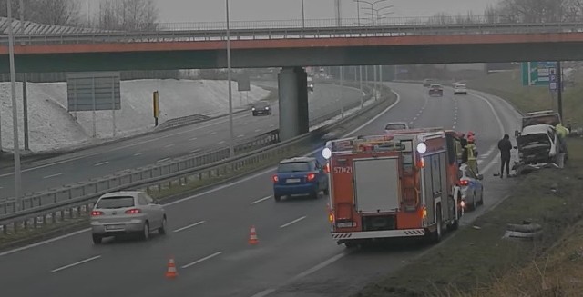 Dachowanie na Zakręcie Mistrzów w Rudzie Śląskiej. Zobacz kolejne zdjęcia. Przesuwaj zdjęcia w prawo - naciśnij strzałkę lub przycisk NASTĘPNE