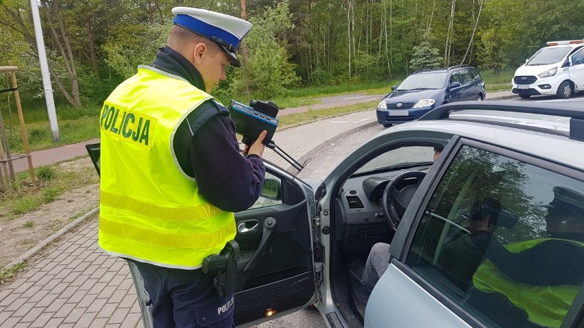 Pirat drogowy w terenie zabudowanym gnał z prędkością 153...