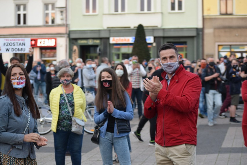 Rafał Trzaskowski w Rybniku spotkał się z dziennikarzami...