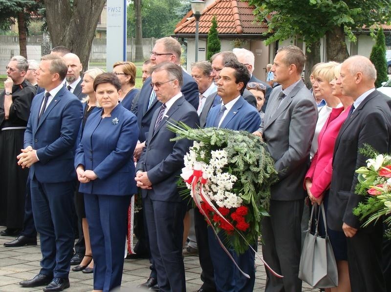 Oświęcim. 78. rocznica pierwszego transportu polskich więźniów do Auschwitz z udziałem przedstawicieli rządu [ZDJĘCIA]