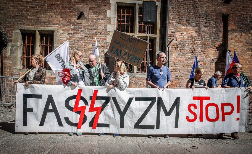 Manifestacja "Demokratyczny Gdańsk mówi NIE dla nacjonalizmu...