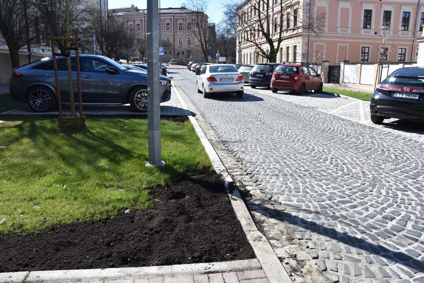 Tak wygląda niedawno wyremontowana ulica Piłsudskiego