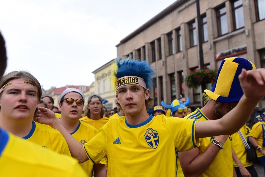 Euro U21 w Lublinie. Kibice Szwecji i Słowacji w drodze na mecz [ZDJĘCIA]