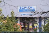 Szpital w Wodzisławiu Śląskim zamknięty przez koronawirusa. „Uwięzieni" pacjenci mają dość, ale wyniki spływają bardzo powoli