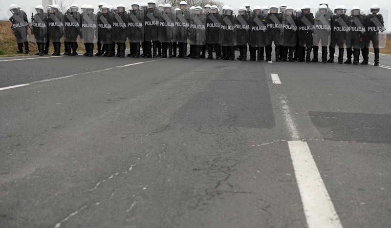 Policja ćwiczyła przed granicą w Medyce...