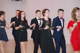 Studniówka 2017 Zakładu Doskonalenia Zawodowego w Starachowicach. Zobacz zdjęcia